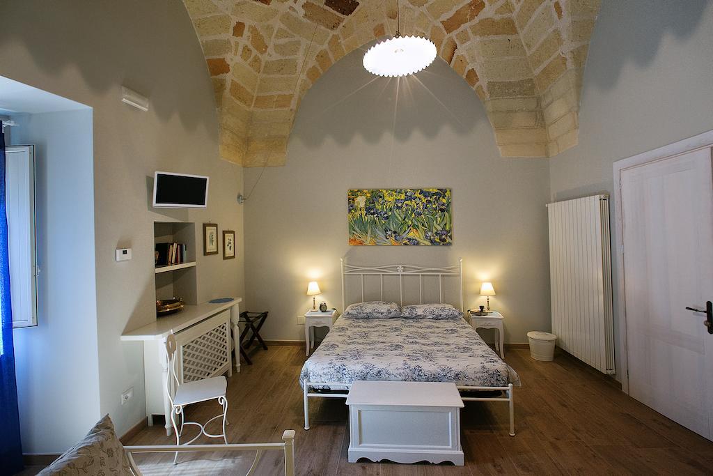 La Casa Di Alessio Bed & Breakfast Lecce Cameră foto
