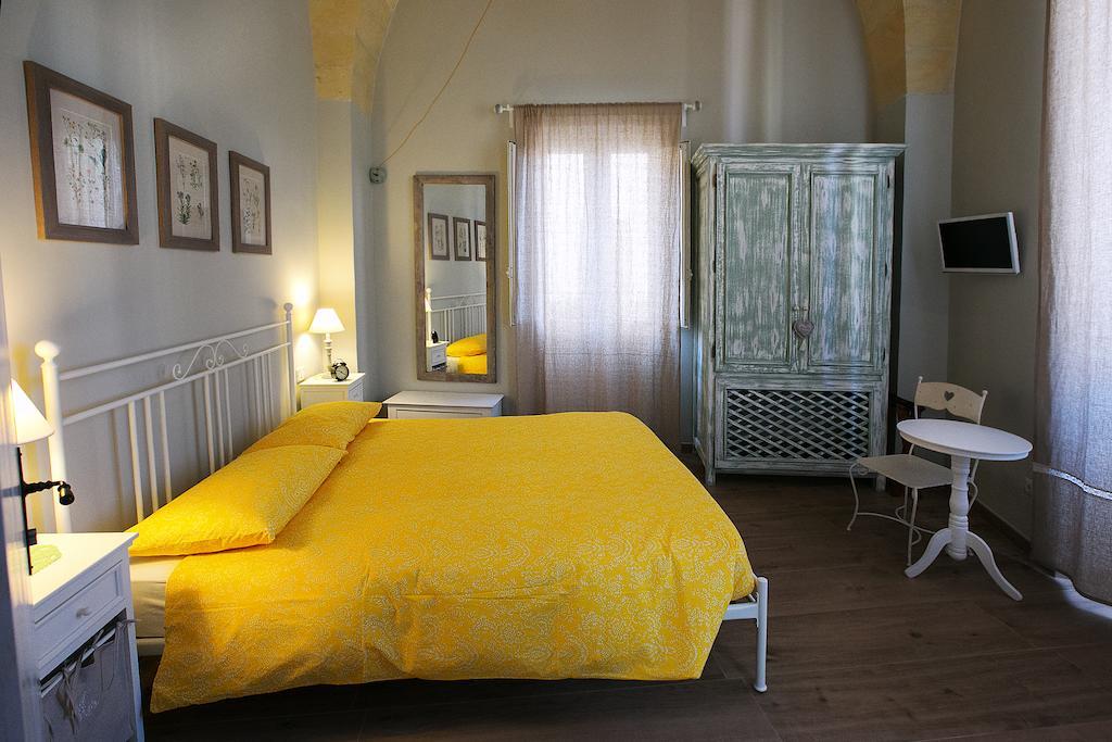 La Casa Di Alessio Bed & Breakfast Lecce Cameră foto